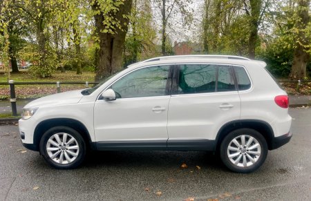 VOLKSWAGEN TIGUAN 2.0 TDI BlueMotion Tech Match DSG 4WD Euro 5 (s/s) 5dr