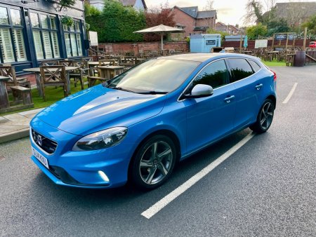 VOLVO V40 1.6 D2 R-Design Euro 5 (s/s) 5dr