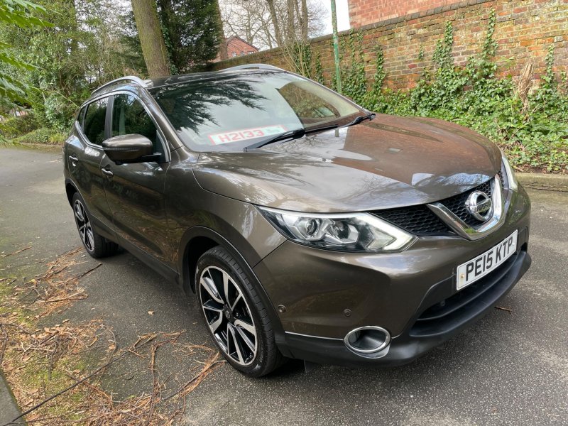 NISSAN QASHQAI 1.5 dCi Tekna 2WD Euro 5 (s/s) 5dr